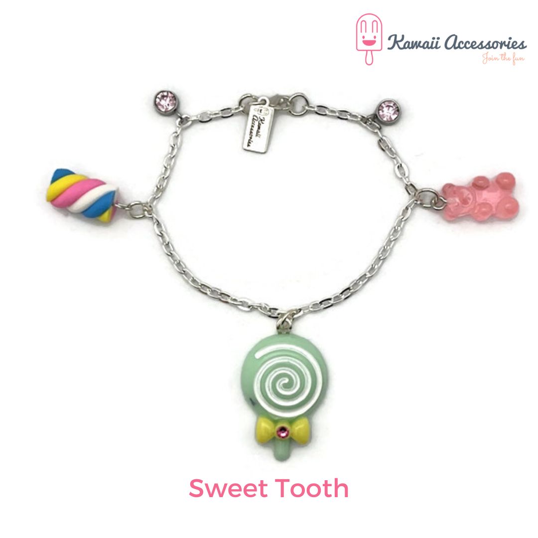 Bedelarmband - verzilverd met hars bedels - Kawaii thema's