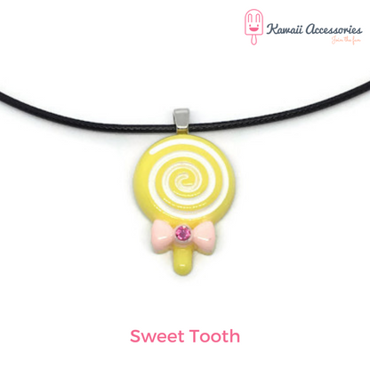 Ketting - verzilverde hangers met hars bedel - Kawaii styles